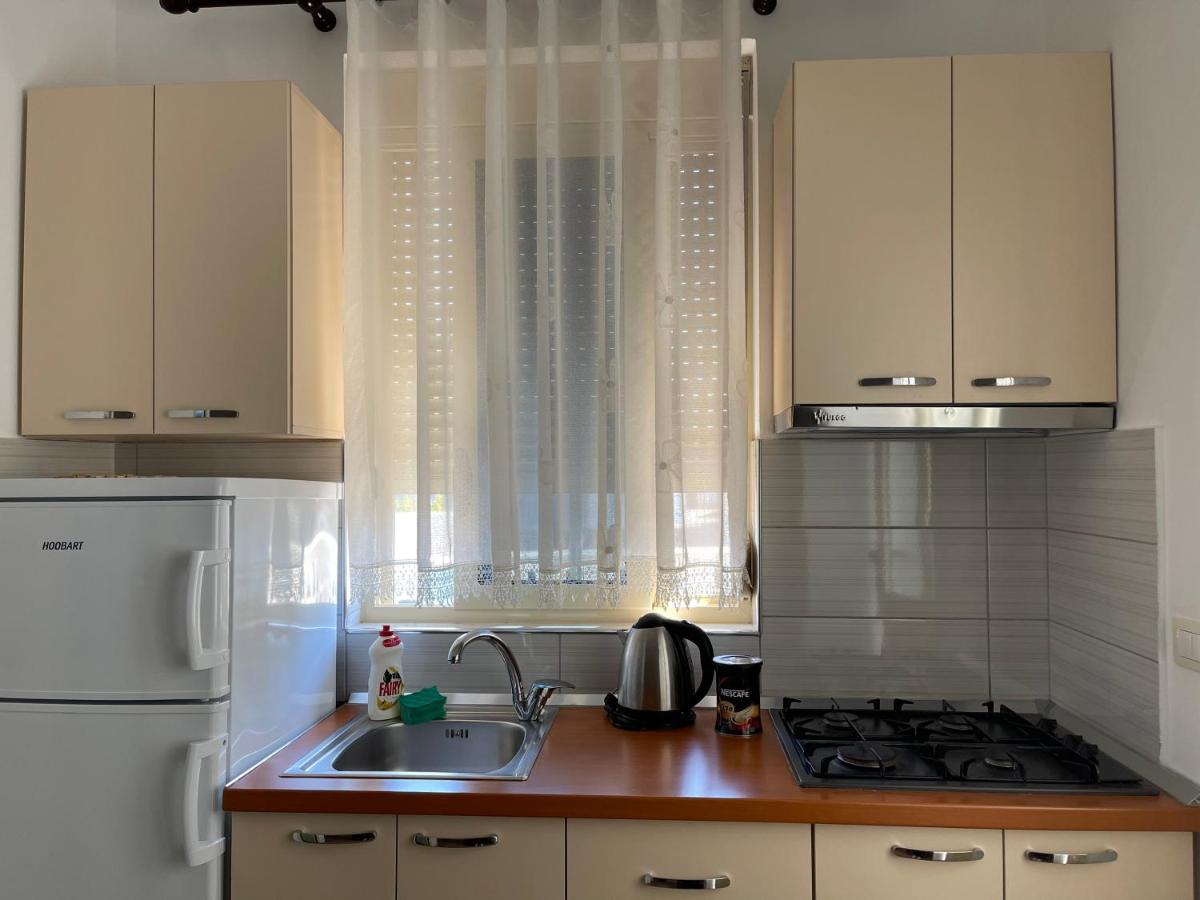Kristeo Apartment Vlorë Екстериор снимка