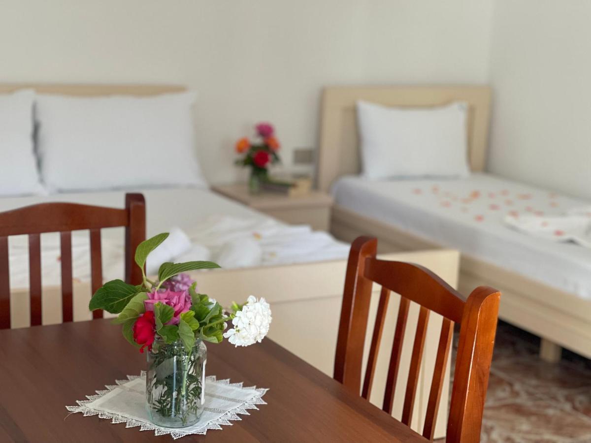 Kristeo Apartment Vlorë Екстериор снимка