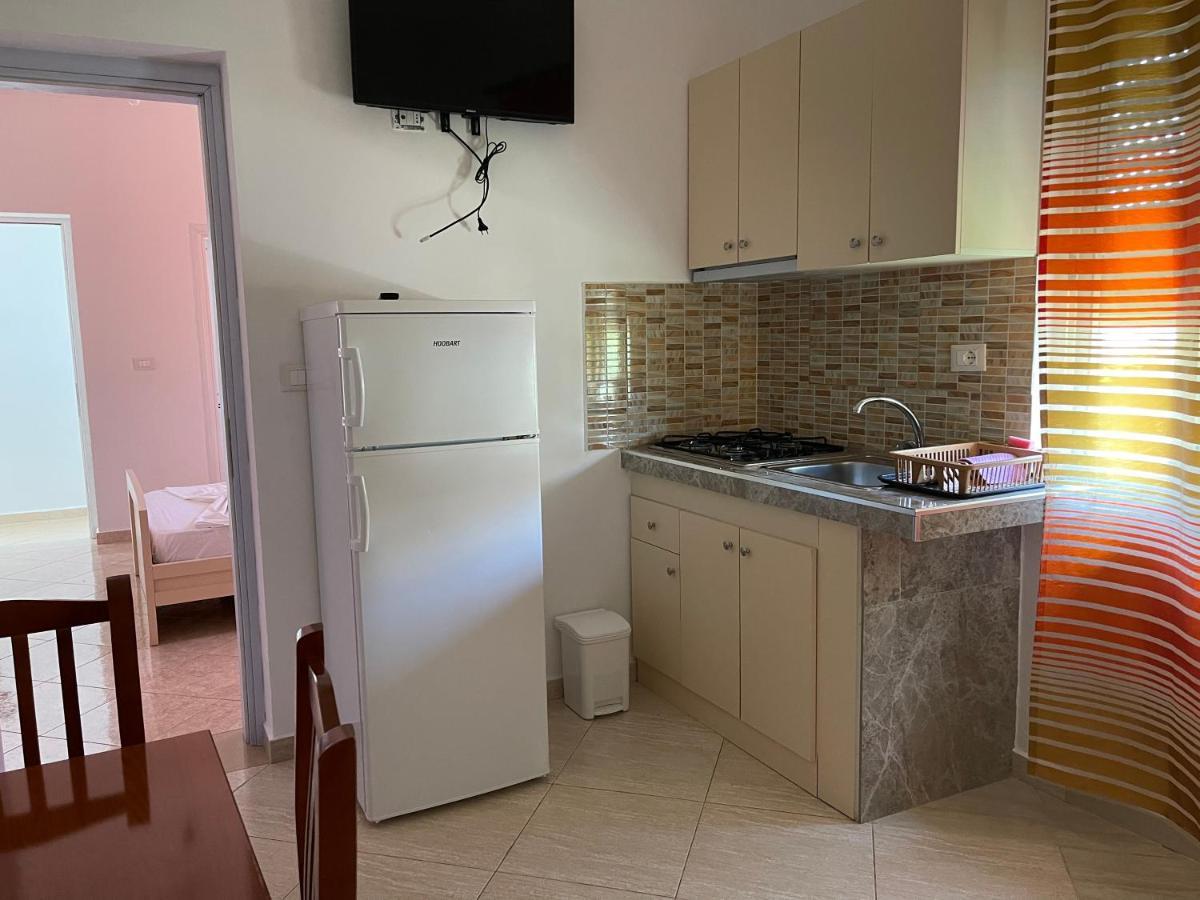 Kristeo Apartment Vlorë Екстериор снимка